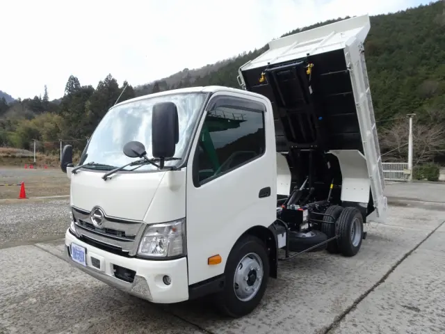 日野 デュトロ 2KG-XZU700X(2WD)の写真1