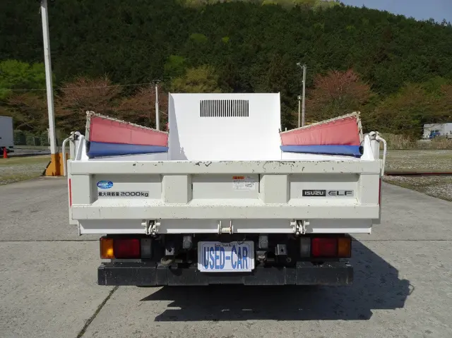 いすゞ エルフ 2RG-NJR88AT(2WD)の写真3