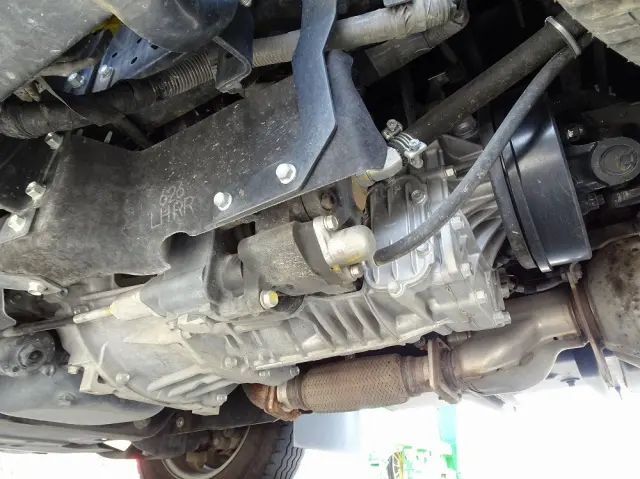 いすゞ エルフ 2RG-NJR88AT(2WD)の写真31