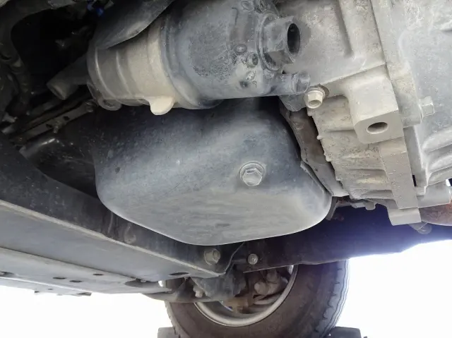 いすゞ エルフ 2RG-NJR88AT(2WD)の写真32