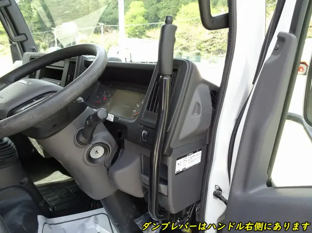 いすゞ エルフ 2RG-NJR88AT(2WD)の写真41