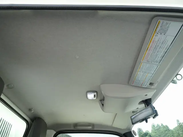 いすゞ エルフ 2RG-NJR88AT(2WD)の写真43