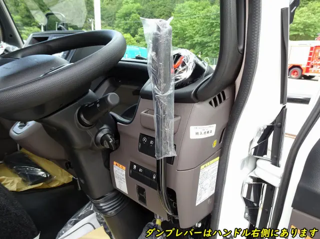 三菱 キャンター 2RG-FDA60(4WD)の写真41