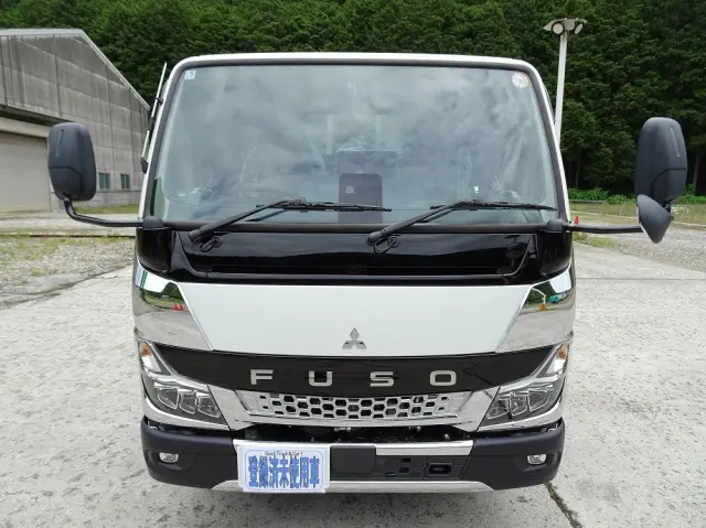 三菱 キャンター 2RG-FDA20(4WD)の写真7