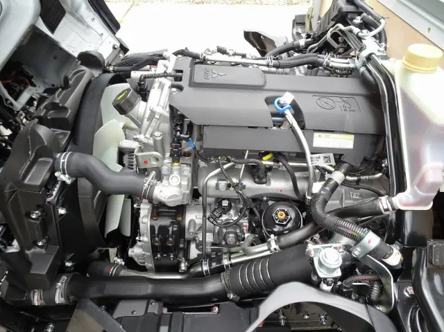 三菱 キャンター 2RG-FDA20(4WD)の写真10