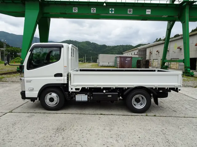 三菱 キャンター 2RG-FDA20(4WD)の写真14