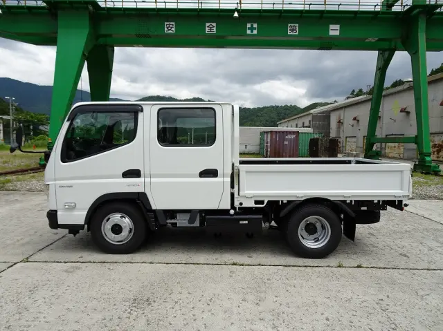 三菱 キャンター 2TG-FDA00(4WD)の写真13