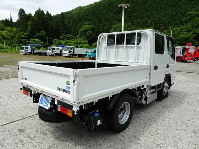 三菱 キャンター 2TG-FDA00(4WD)の写真15