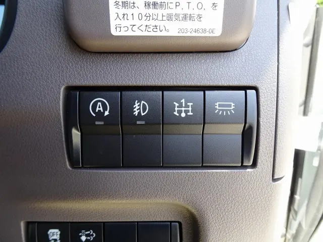 三菱 キャンター 2RG-FBAV0(2WD)の写真37