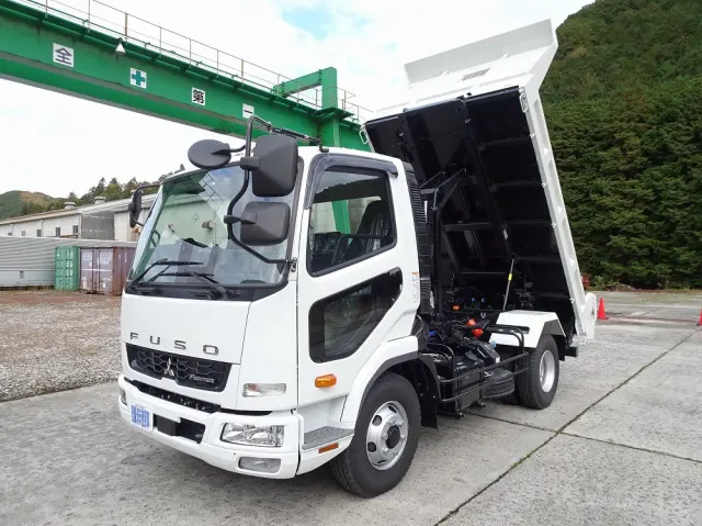 三菱 ファイター 2KG-FK72F(2WD)の写真1