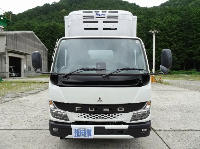 三菱 キャンター 2RG-FBAV0(2WD)の写真7