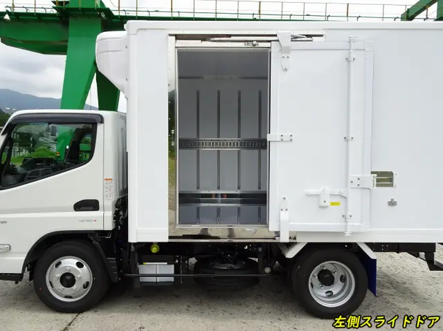 三菱 キャンター 2RG-FBAV0(2WD)の写真11