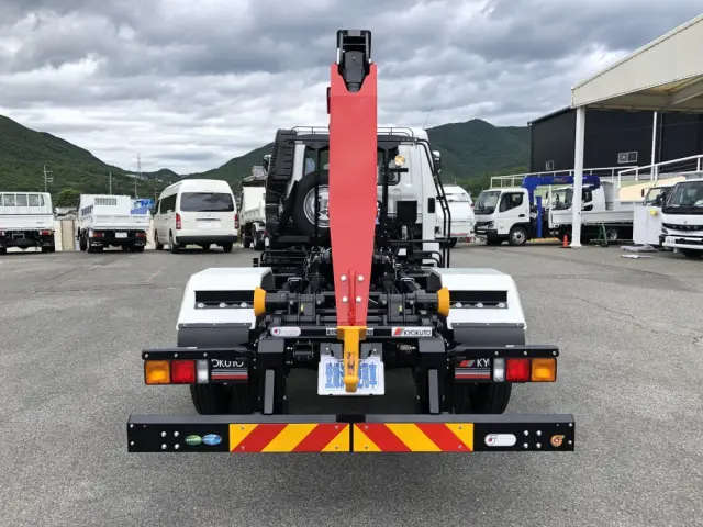 三菱 ファイター 2KG-FK72F(2WD)の写真14