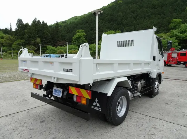 三菱 ファイター 2KG-FK72F(2WD)の写真2