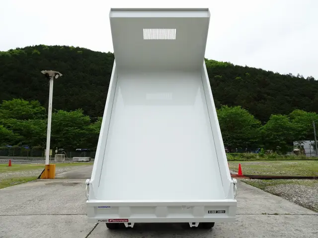 三菱 ファイター 2KG-FK72F(2WD)の写真3
