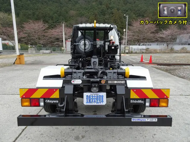 三菱 ファイター 2KG-FK72F(2WD)の写真3