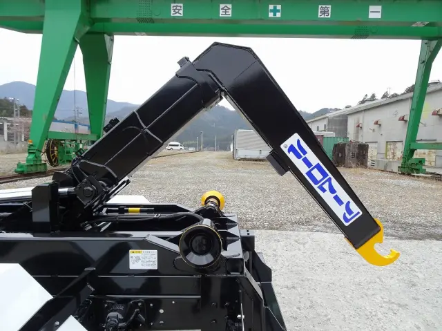 三菱 ファイター 2KG-FK72F(2WD)の写真15