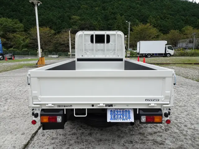 トヨタ ダイナ 3BF-TRY230(2WD)の写真3