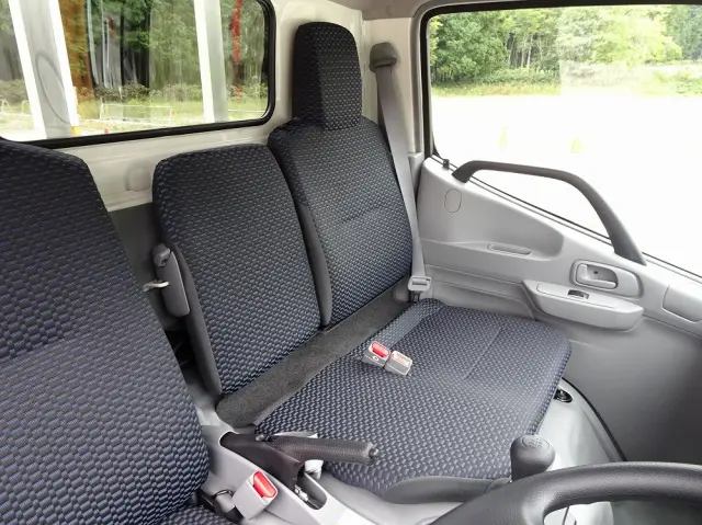 トヨタ ダイナ 3BF-TRY230(2WD)の写真34