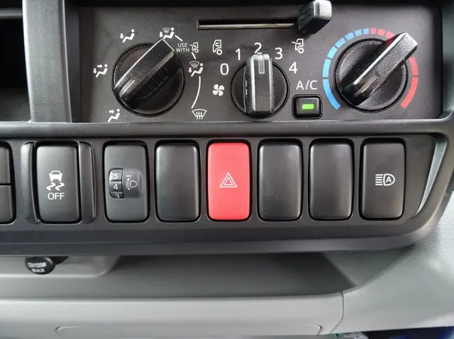 トヨタ ダイナ 3BF-TRY230(2WD)の写真38