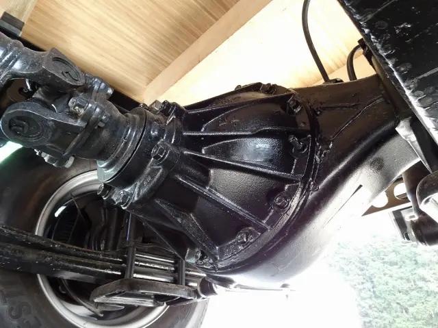 いすゞ エルフ 2TG-NJR88AF(2WD)の写真21