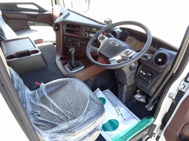 日野 プロフィア 2DG-FW1AHC(8x4)の写真4