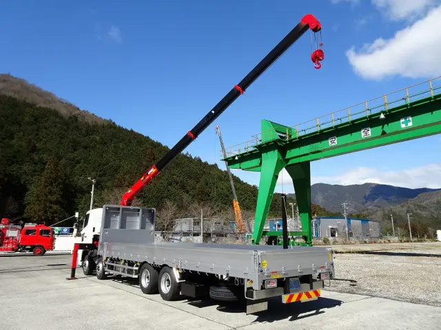 日野 プロフィア 2DG-FW1AHC(8x4)の写真6