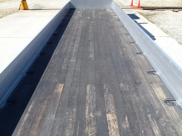 日野 プロフィア 2DG-FW1AHC(8x4)の写真8