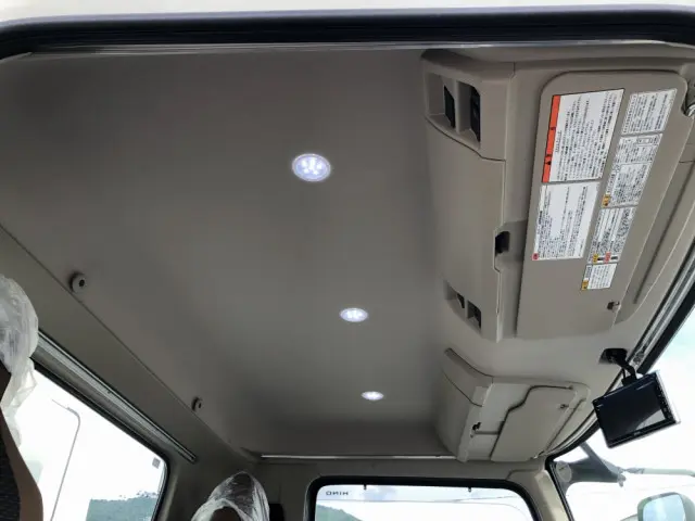 日野 レンジャー 2KG-FC2ABA(2WD)の写真43