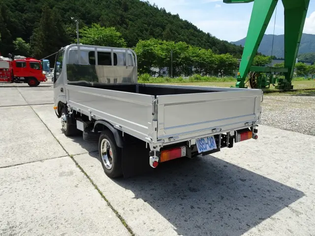 トヨタ ダイナ 2RG-XZU605(2WD)の写真3