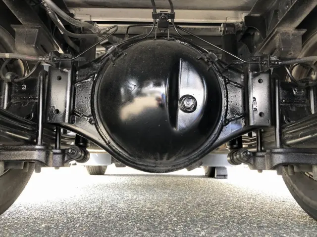 トヨタ ダイナ 2RG-XZU605(2WD)の写真9