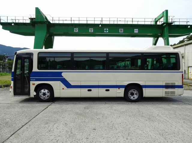 日野 メルファ SDG-RR7JJCA(2WD)の写真6