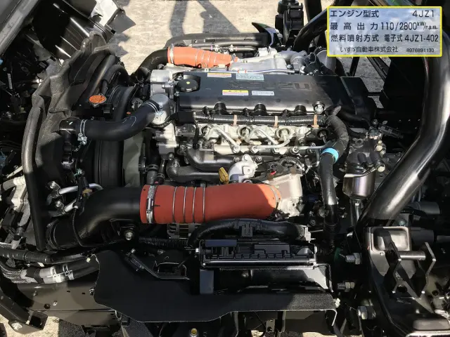 いすゞ エルフ 2TG-NPR88AM(2WD)の写真10