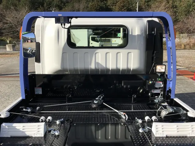 いすゞ エルフ 2TG-NPR88AM(2WD)の写真14