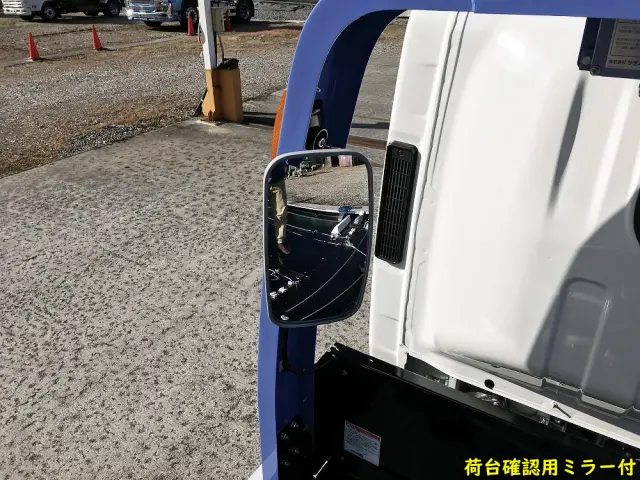 いすゞ エルフ 2TG-NPR88AM(2WD)の写真19