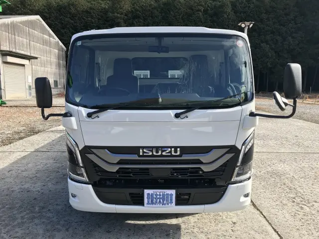 いすゞ エルフ 2TG-NPR88AM(2WD)の写真31