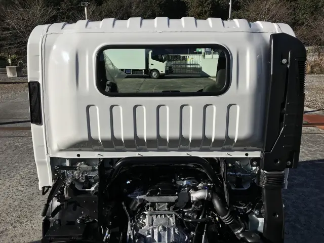 いすゞ エルフ 2TG-NPR88AM(2WD)の写真33