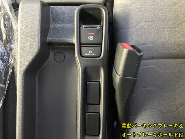 いすゞ エルフ 2TG-NPR88AM(2WD)の写真42