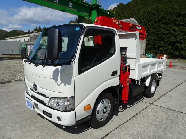 日野 デュトロ 2RG-XZU600T(2WD)の写真1