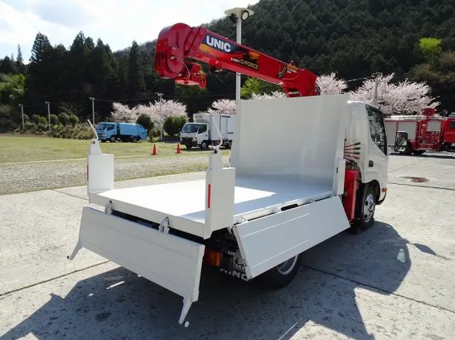 日野 デュトロ 2RG-XZU600T(2WD)の写真3