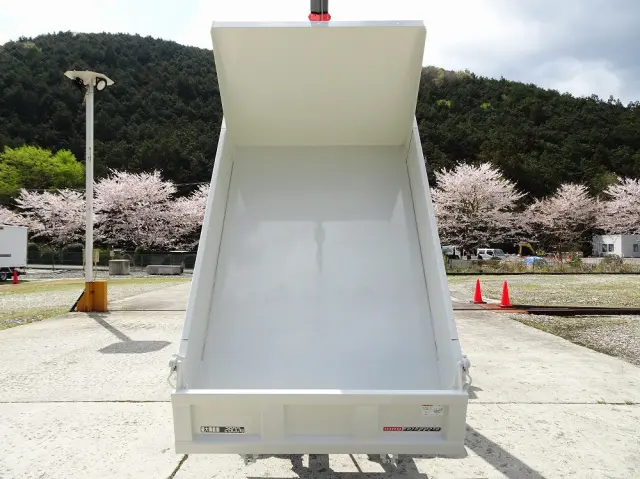 日野 デュトロ 2RG-XZU600T(2WD)の写真7