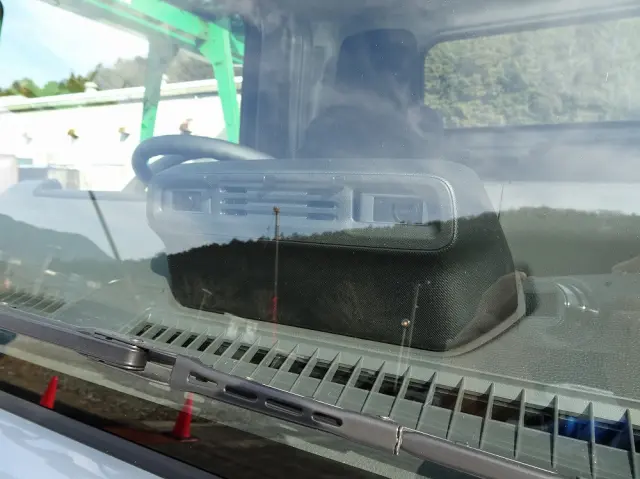 いすゞ エルフ 2PG-NPR88AM(2WD)の写真41