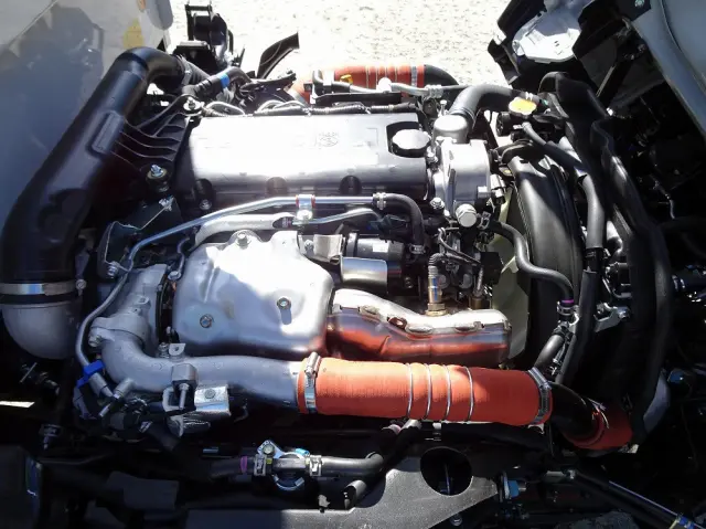 いすゞ エルフ 2RG-NKR88AM(2WD)の写真10