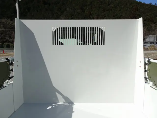 いすゞ エルフ 2RG-NKR88AM(2WD)の写真11