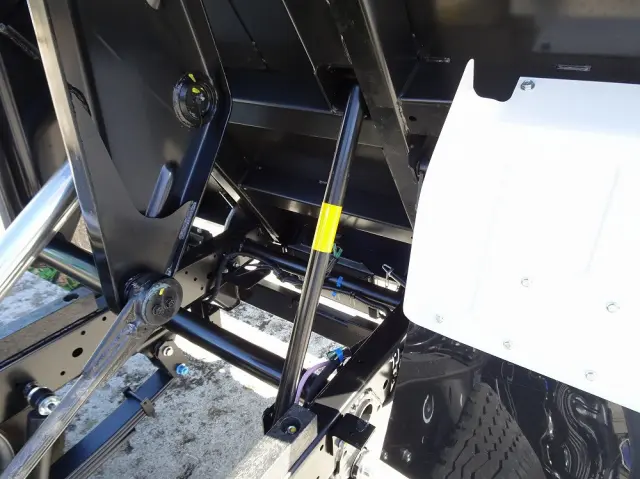 いすゞ エルフ 2RG-NKR88AM(2WD)の写真19