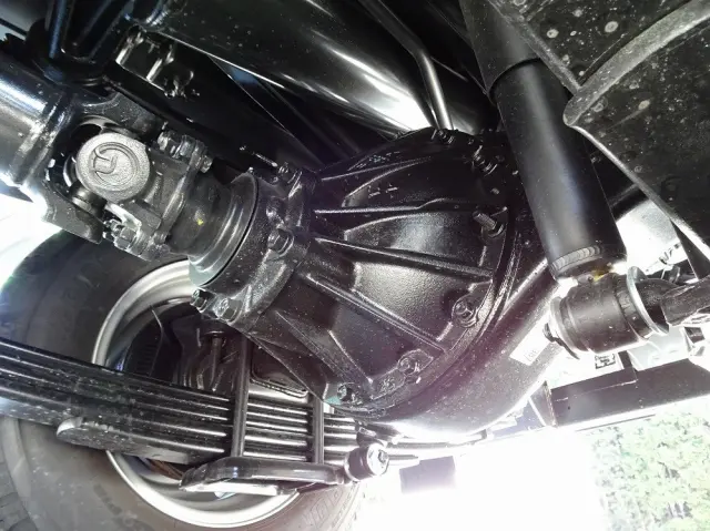 いすゞ エルフ 2RG-NKR88AM(2WD)の写真28