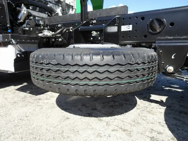 いすゞ エルフ 2RG-NKR88AM(2WD)の写真46