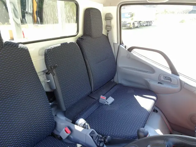 日野 デュトロ 2KG-XZU605M(2WD)の写真36