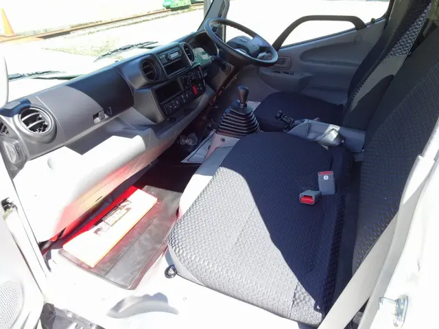 日野 デュトロ 2KG-XZU605M(2WD)の写真37