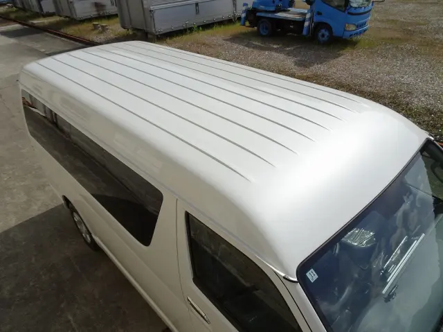 トヨタ ハイエース 3BA-TRH219W(4WD)の写真27